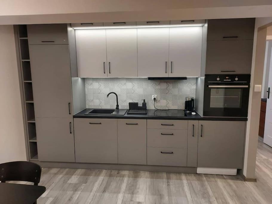 גיז'יצקו Uroczy Apartament W Scislym Centrum Gizycka מראה חיצוני תמונה